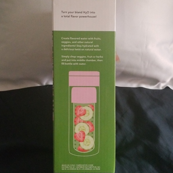 Fruit H2O Tumbler - Picture 2 of 3